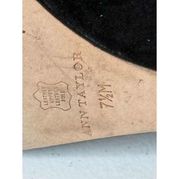 Ann Taylor Black Suede Peep Toe Wedge Booties 7.5M - Picture 11 of 12